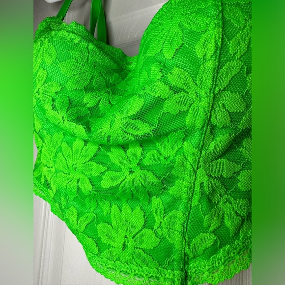 PINK Lace Braπ - Picture 3 of 7